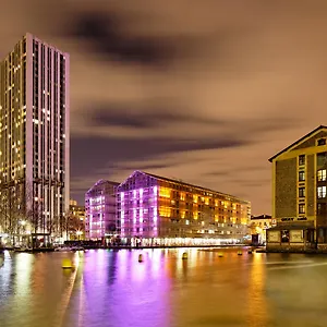 https://holiday-inn-express-canal-de-la-villette.fr-paris.fr